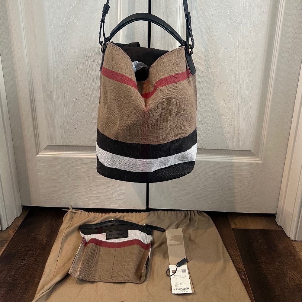 Burberry Check Canvas Medium Ashby Hobo